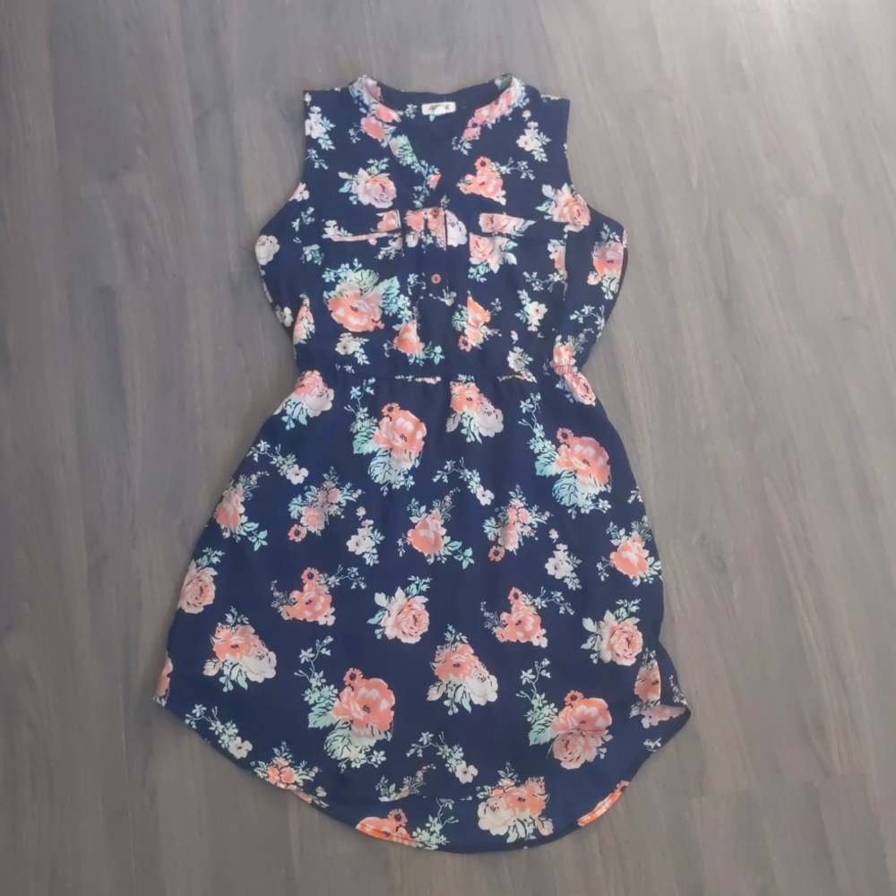 Henley summer dress / floral / M